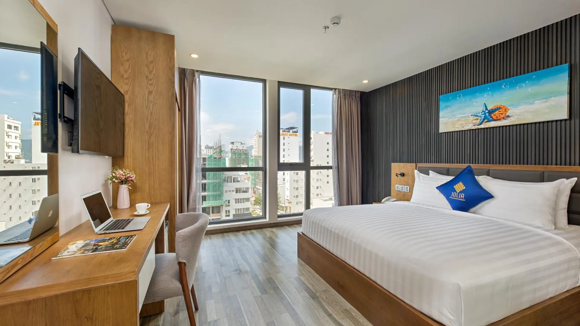 Jolia Hotel Danang Beach Đà Nẵng